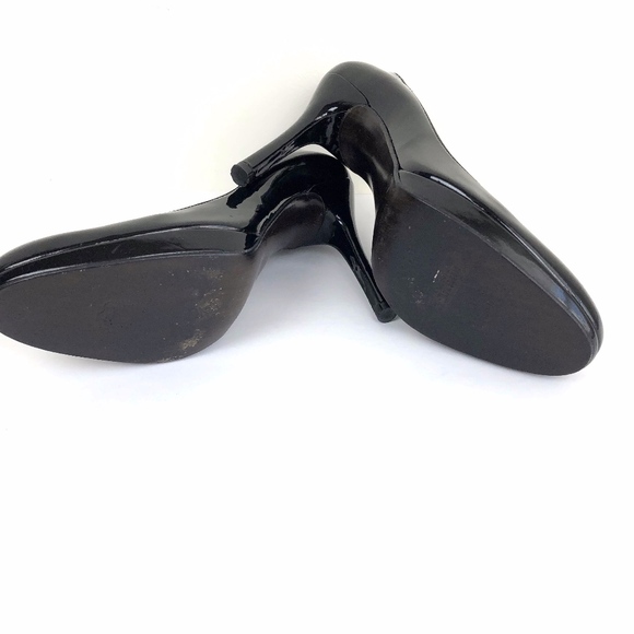 STUART WEITZMAN Black Patent Leather Heels - Picture 7 of 8